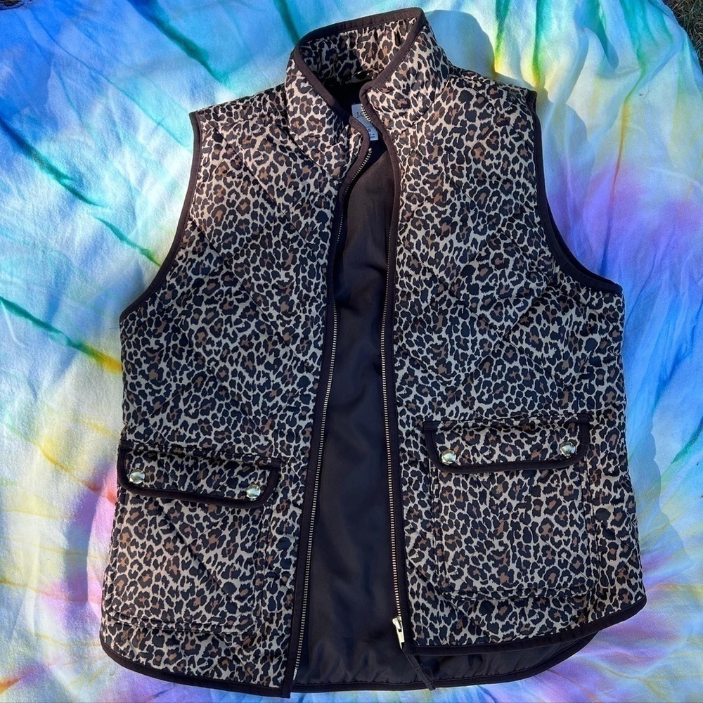 j Crew Leopard Full Zip Vest Size Small - Picture 2 of 7